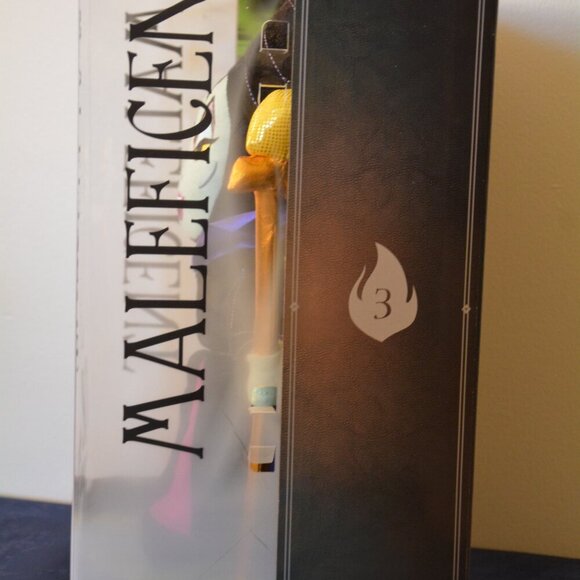 Disney Exclusive Villains Collection Maleficent 13” Sleeping Beauty Collectible - Picture 6 of 12